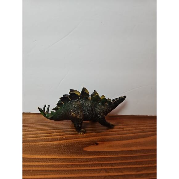 Lot Of 7 Hard Plastic Dinosaur Figurine Toys 2-6" - Picture 9 of 16